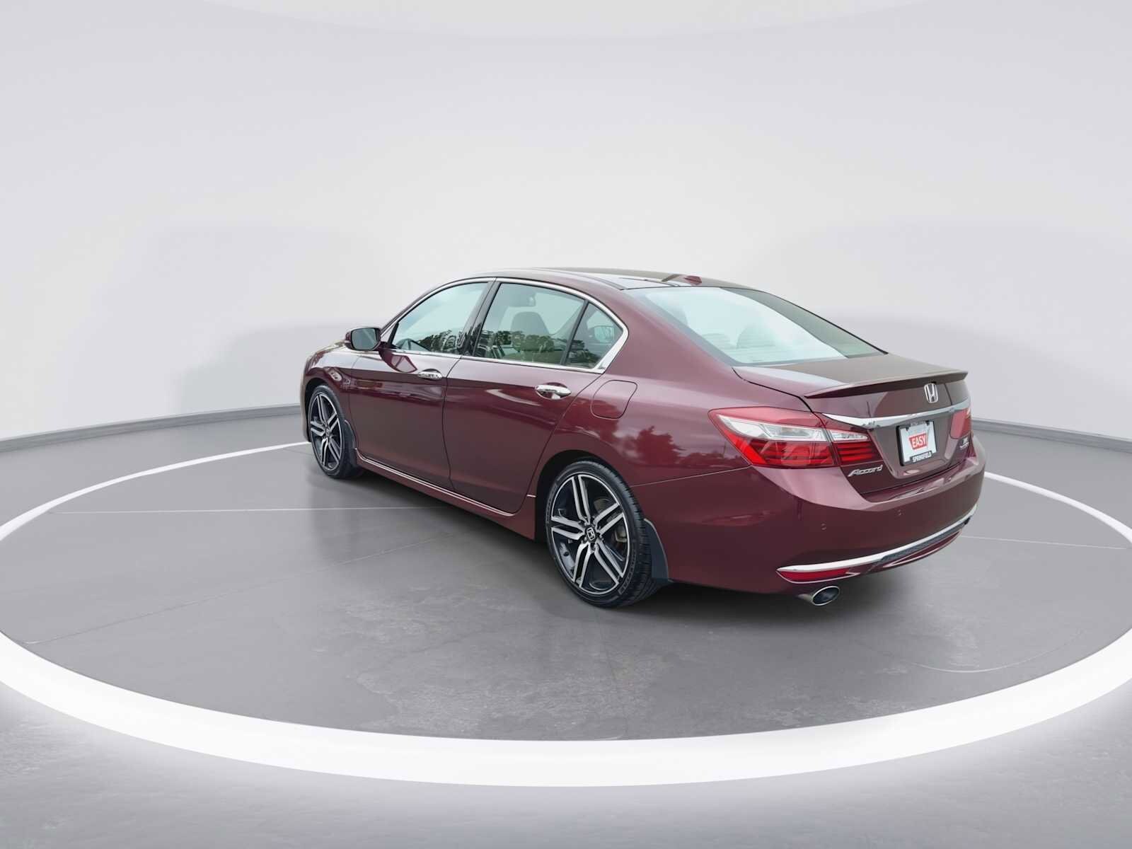 Thumbnail: 2017 Honda Accord - 5