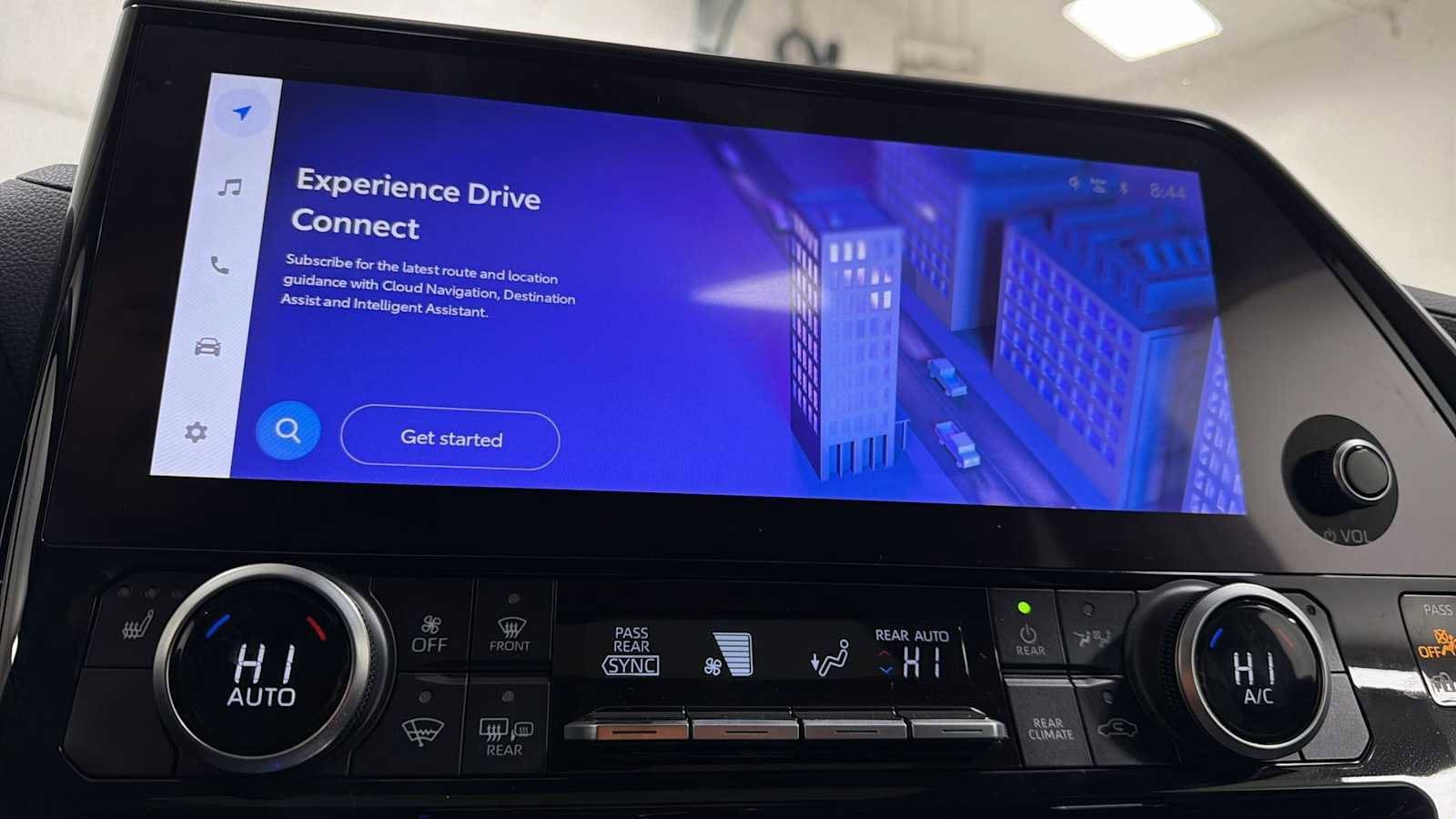 Thumbnail: 2024 Toyota Highlander - 20