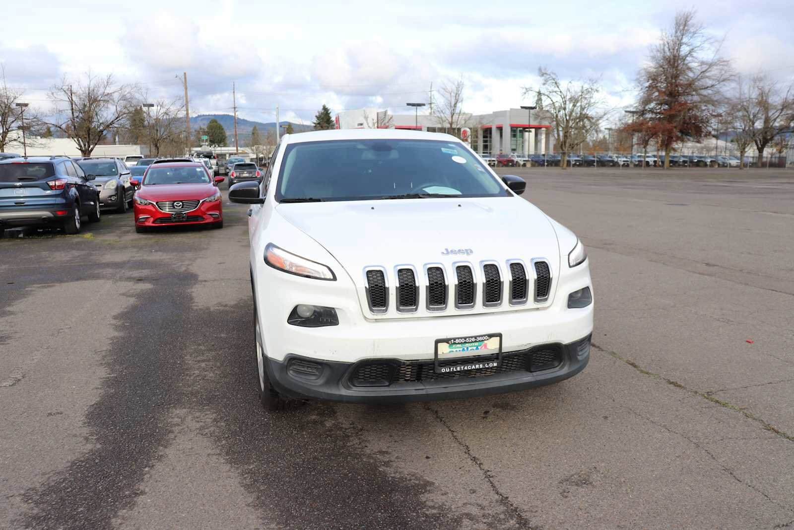 Thumbnail: 2017 Jeep Cherokee - 3