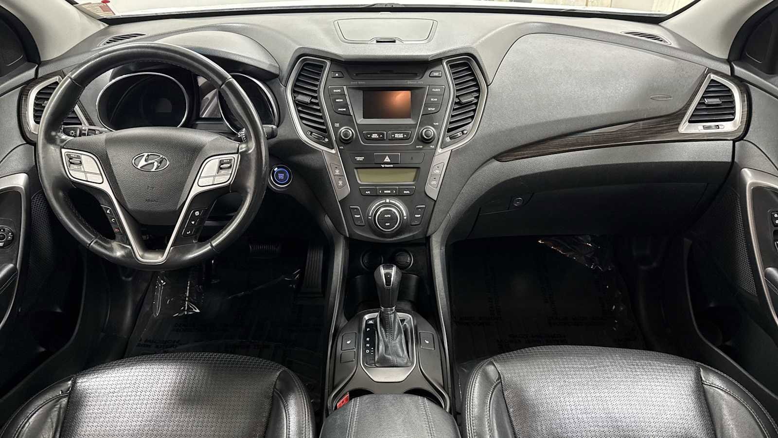 Thumbnail: 2014 Hyundai Santa Fe - 25