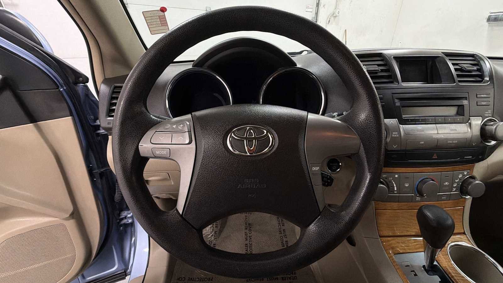 Thumbnail: 2008 Toyota Highlander - 16