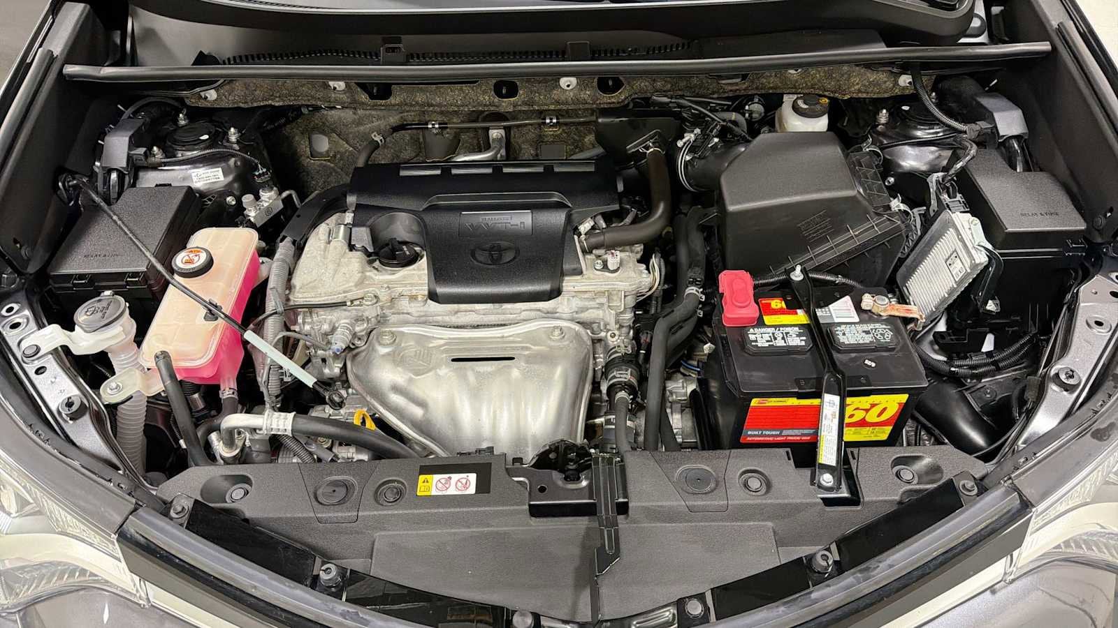 Thumbnail: 2018 Toyota RAV4 - 30