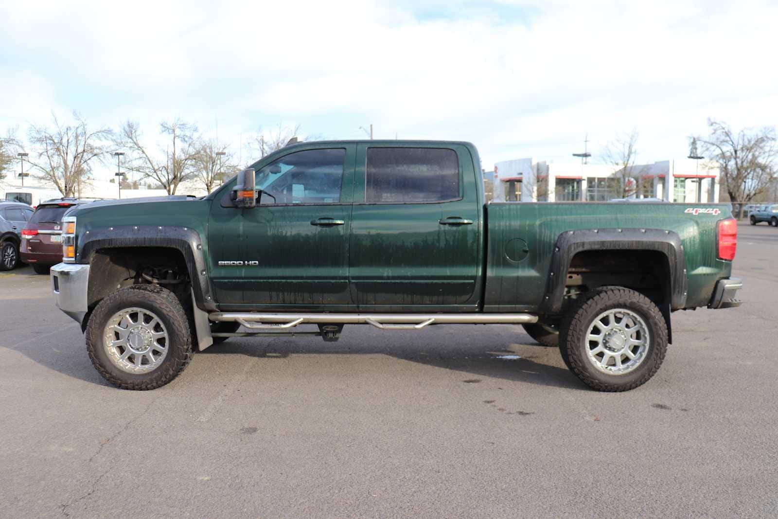 Thumbnail: 2015 Chevrolet Silverado 2500 - 8