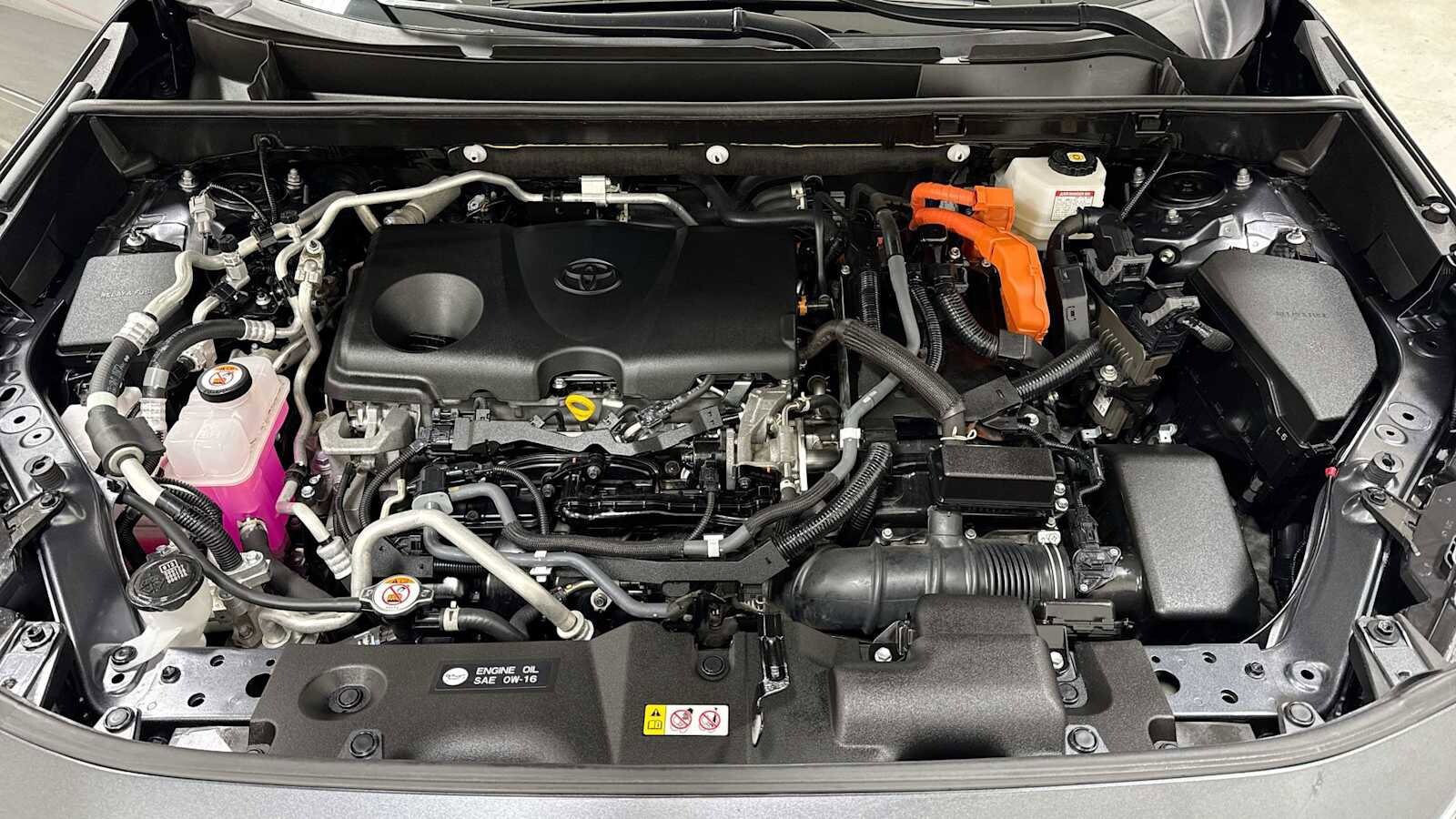 2021 Toyota RAV4 Prime XSE 31