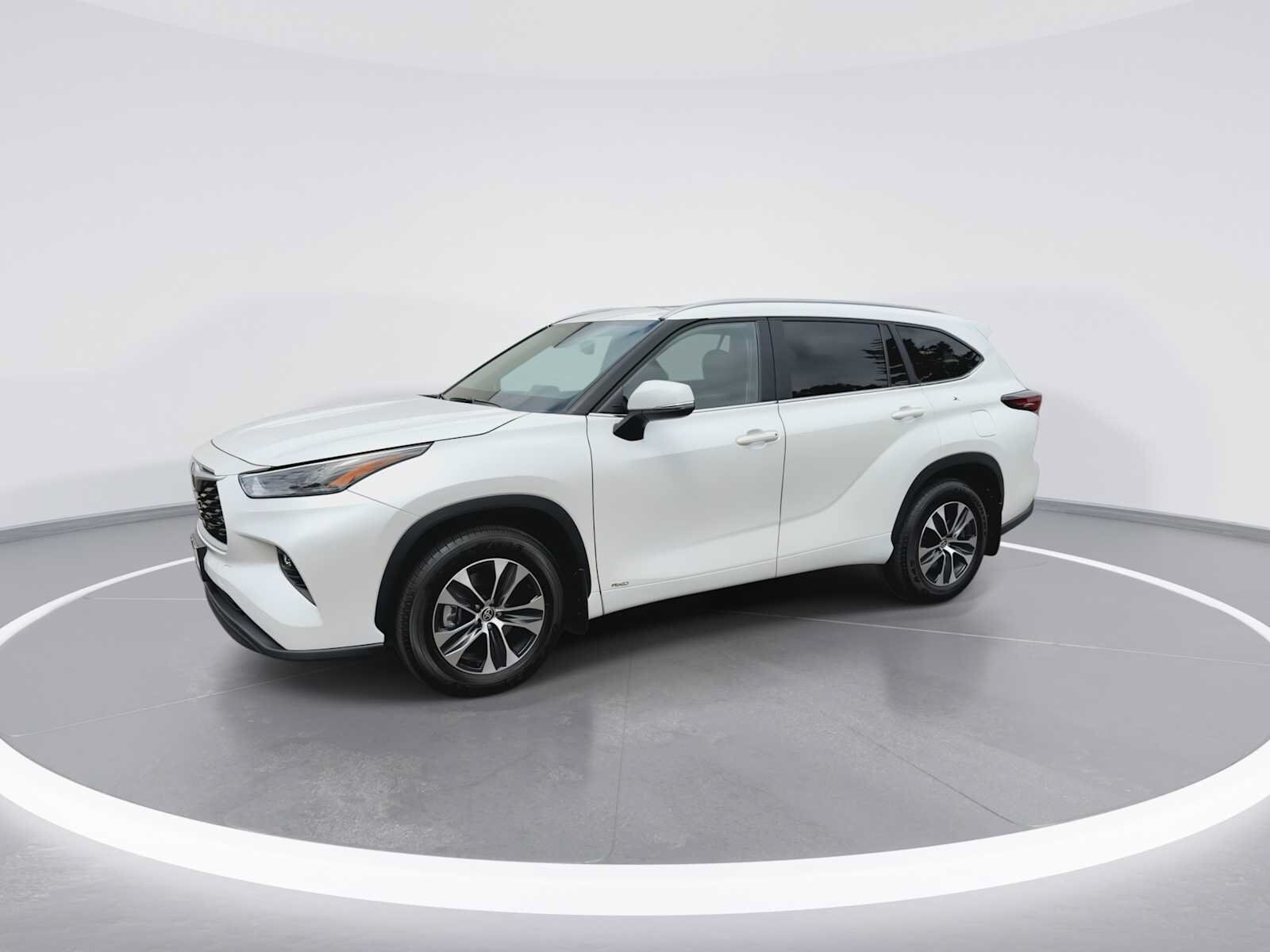 Thumbnail: 2026 Toyota Highlander - 4