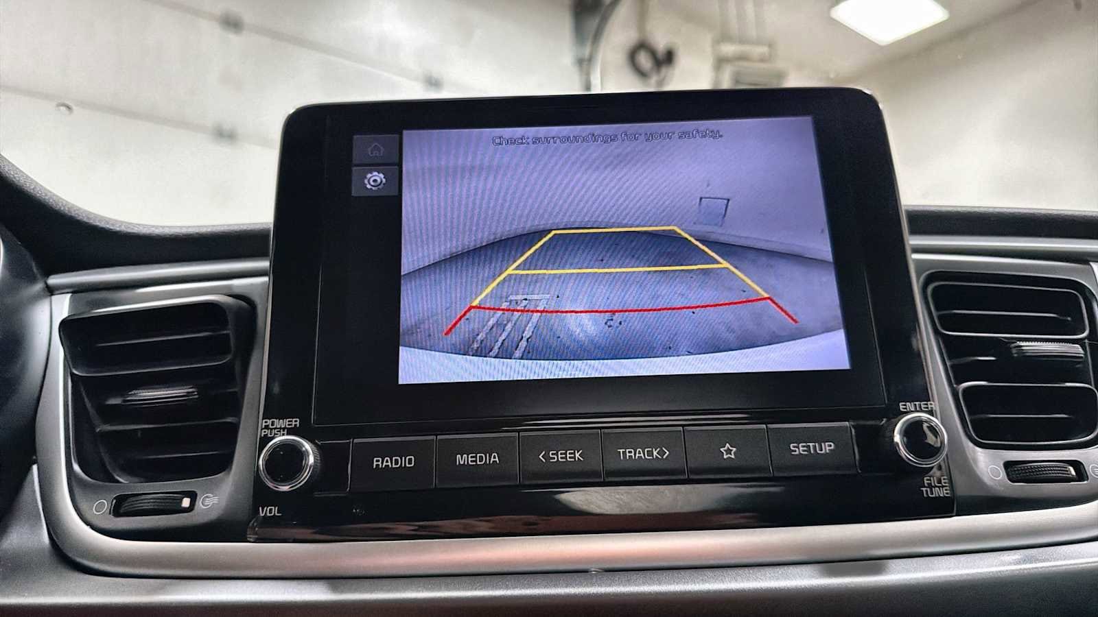 Thumbnail: 2022 Kia Rio - 19