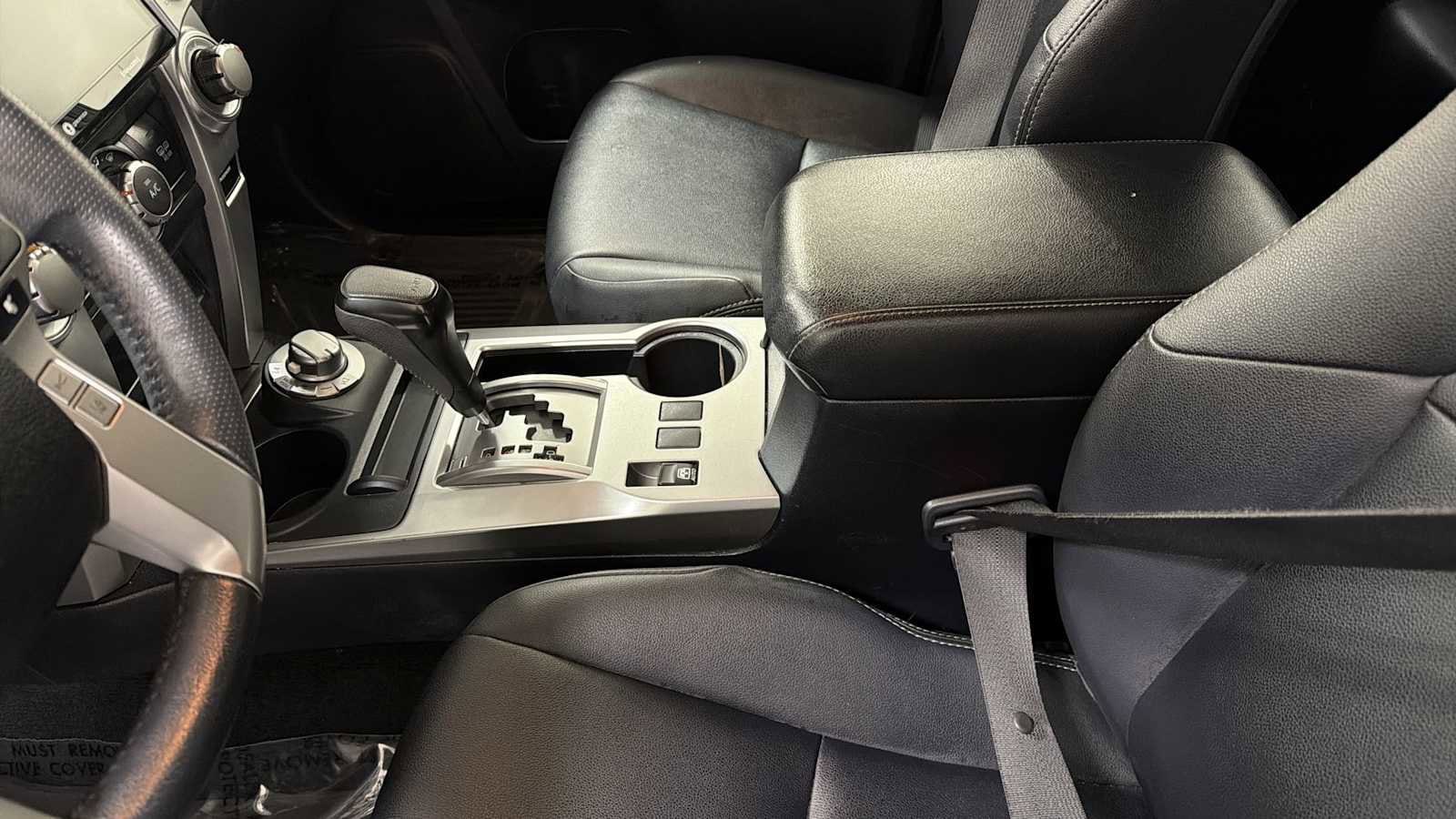 Thumbnail: 2022 Toyota 4Runner - 22