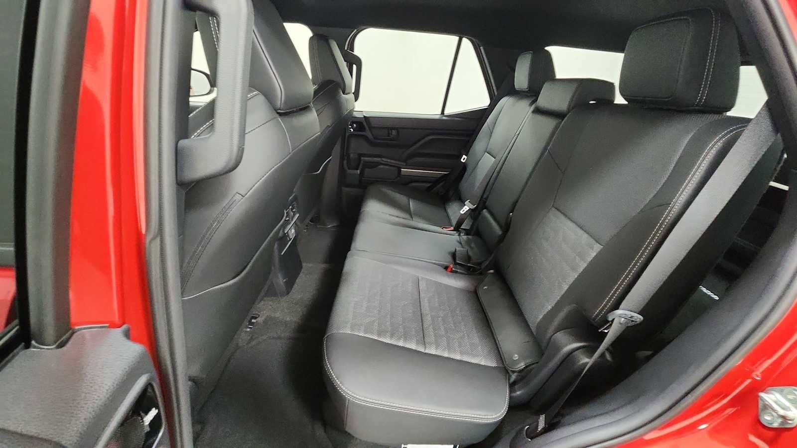 Thumbnail: 2025 Toyota 4Runner - 24