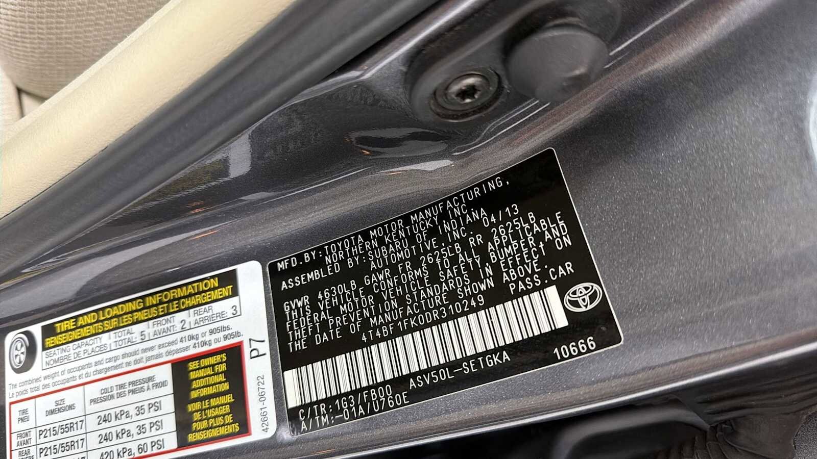 Thumbnail: 2013 Toyota Camry - 11