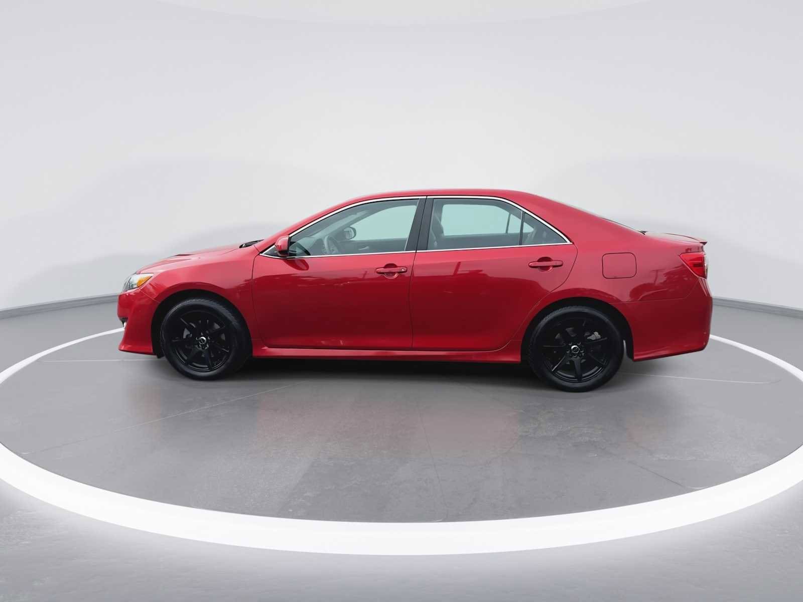 Thumbnail: 2014 Toyota Camry - 5