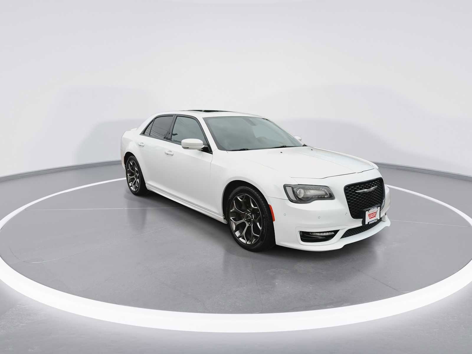 Thumbnail: 2017 Chrysler 300 - 2