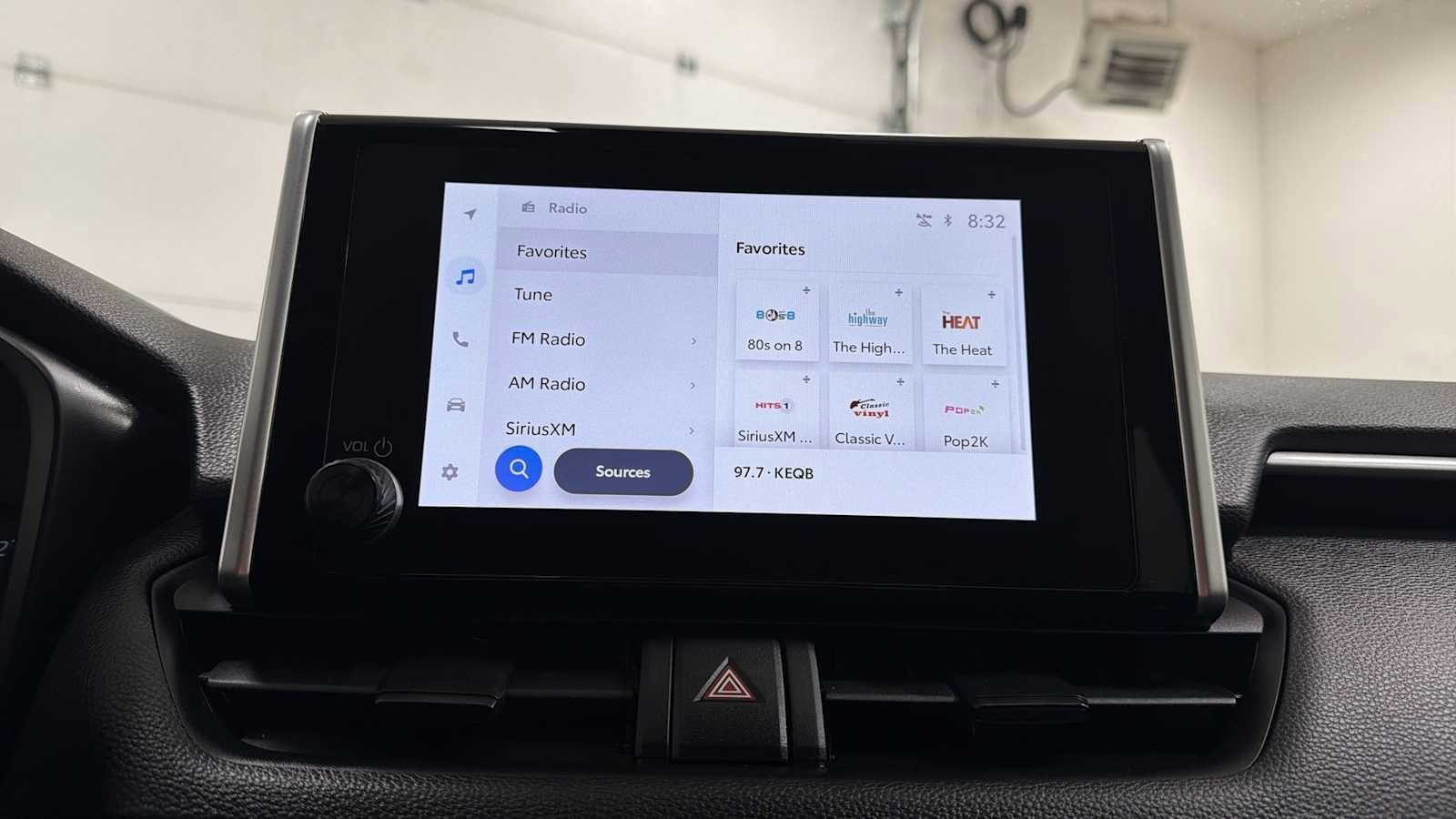 Thumbnail: 2025 Toyota RAV4 - 18