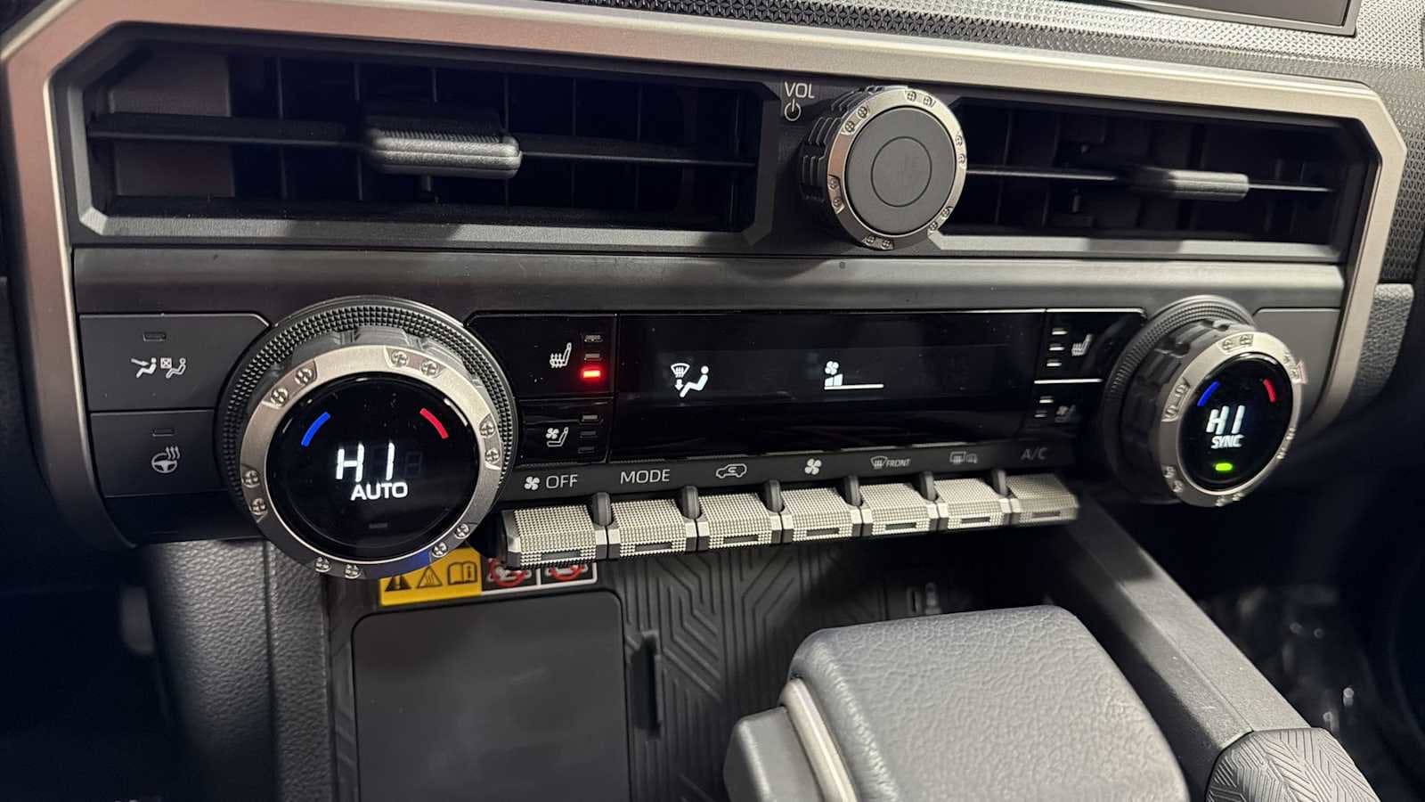 Thumbnail: 2025 Toyota 4Runner - 21