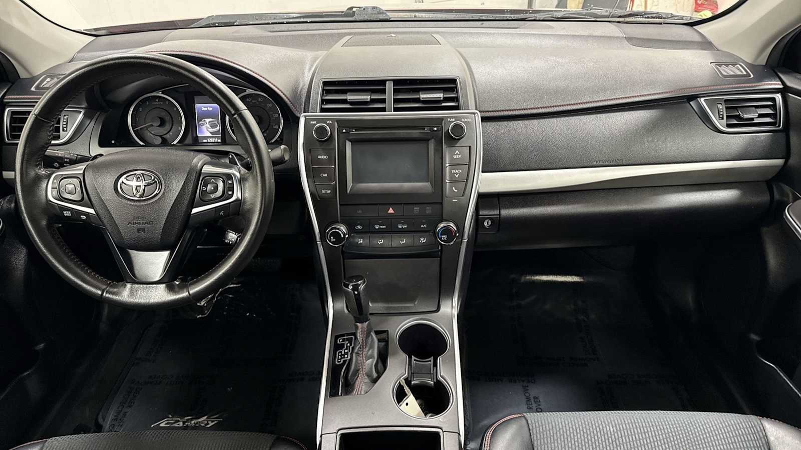 Thumbnail: 2017 Toyota Camry - 25