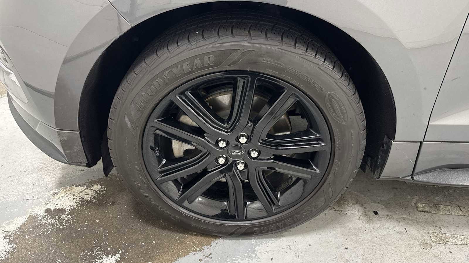 Thumbnail: 2022 Ford Edge - 10