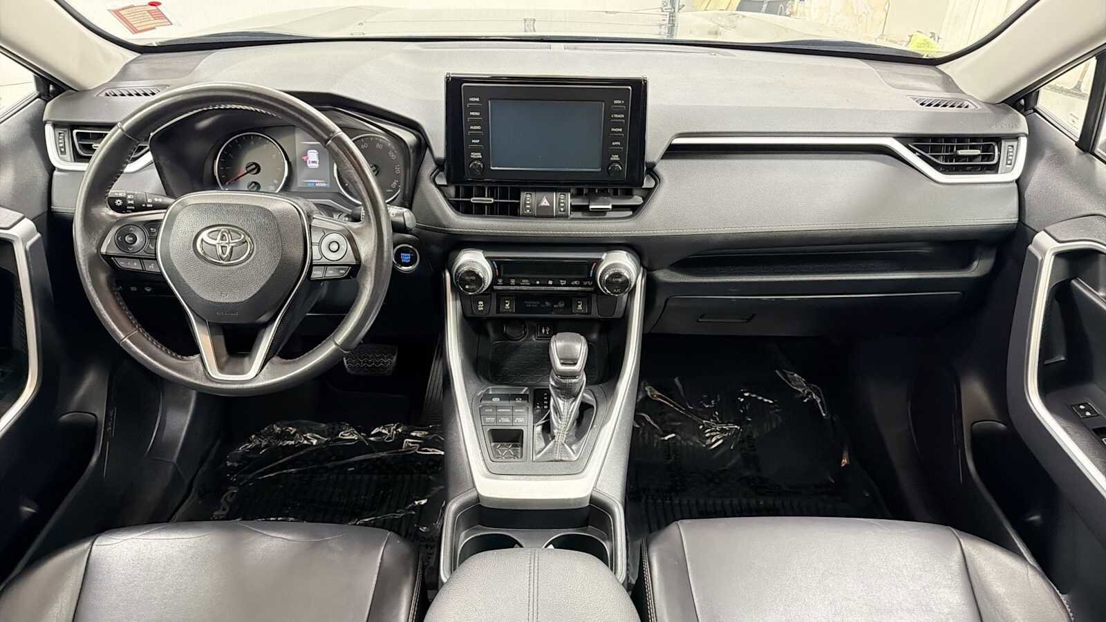 Thumbnail: 2019 Toyota RAV4 - 26