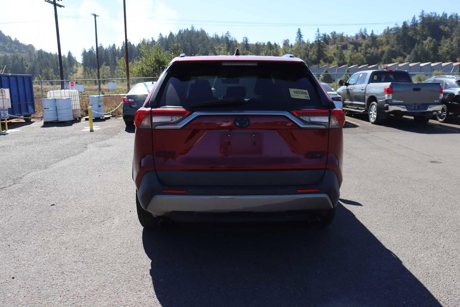 Thumbnail: 2021 Toyota RAV4 - 6