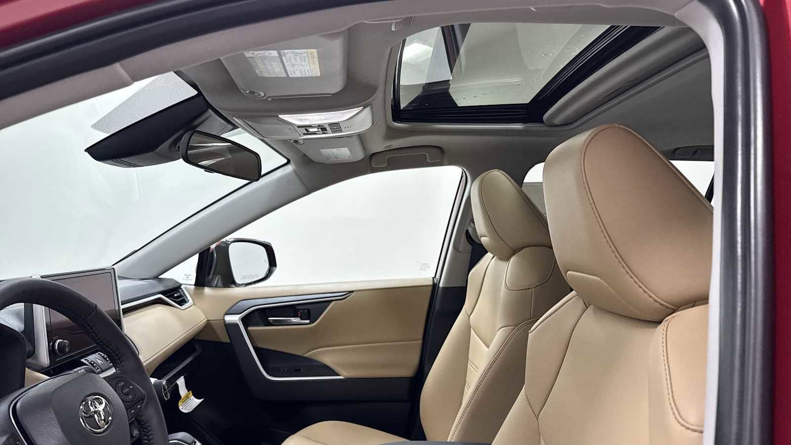 Thumbnail: 2025 Toyota RAV4 - 24