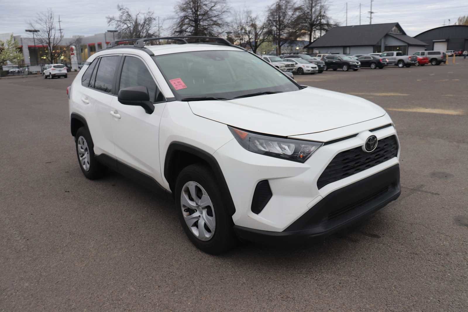 Thumbnail: 2020 Toyota RAV4 - 3
