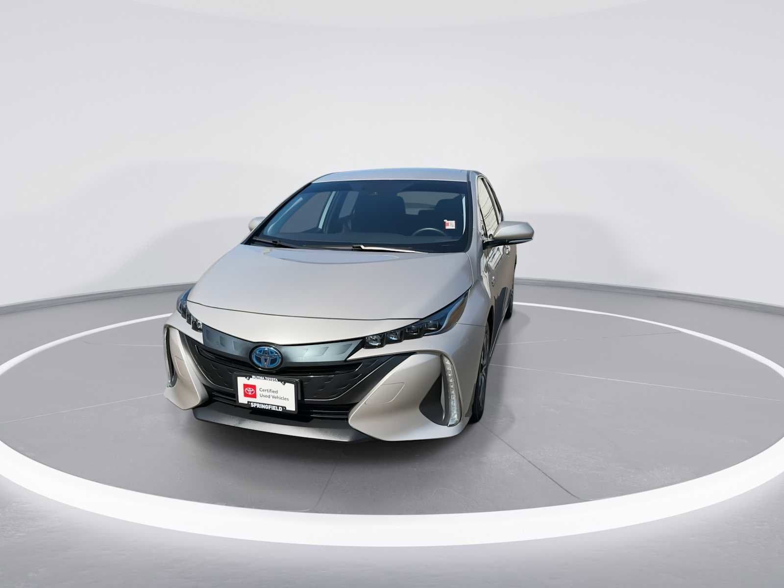 2020 Toyota Prius Prime XLE photo 3
