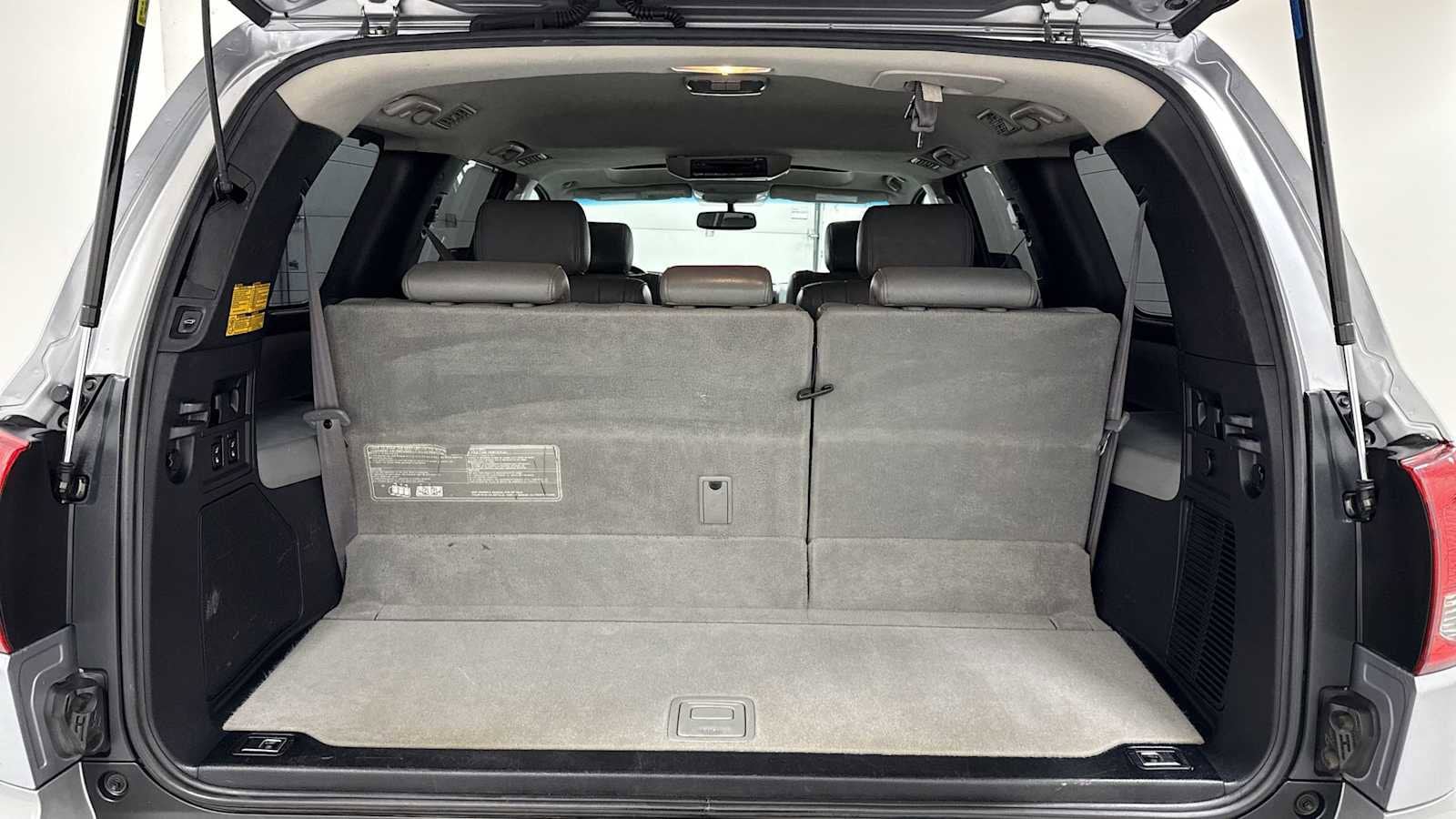 Thumbnail: 2010 Toyota Sequoia - 28