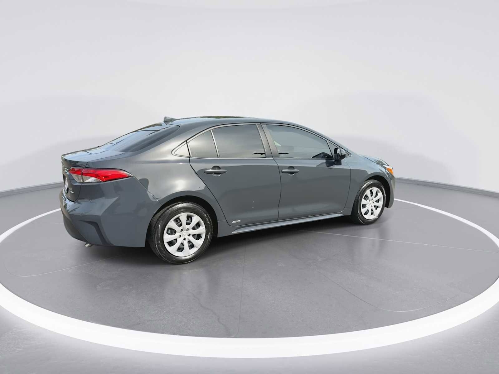 Thumbnail: 2025 Toyota Corolla - 8