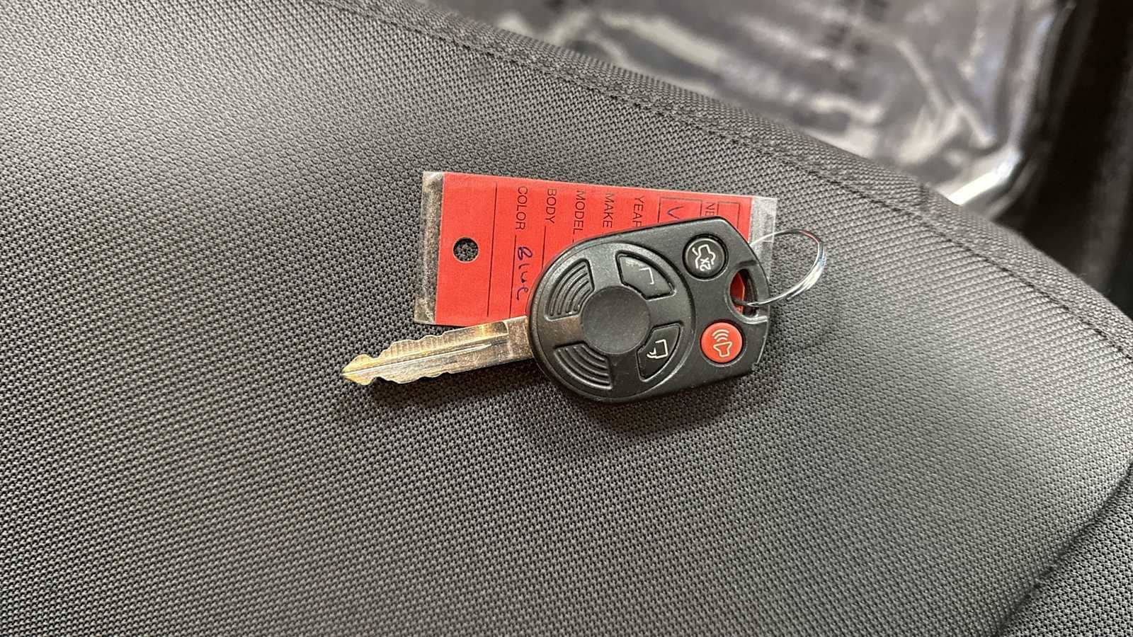 Thumbnail: 2011 Ford Fusion - 29