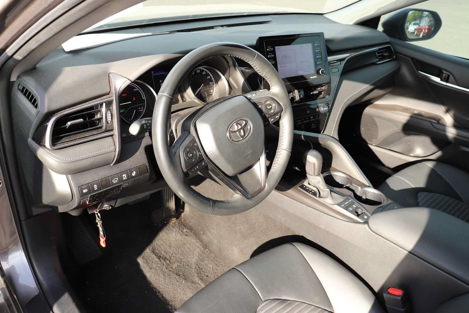 Thumbnail: 2024 Toyota Camry - 10