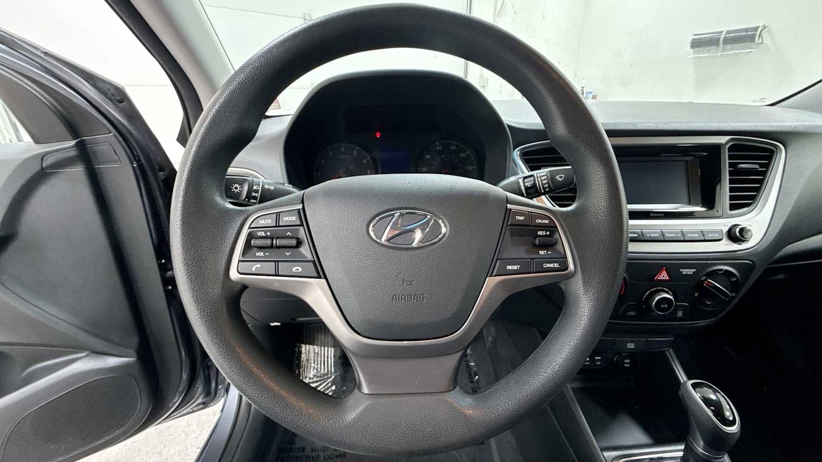 Thumbnail: 2018 Hyundai Accent - 16