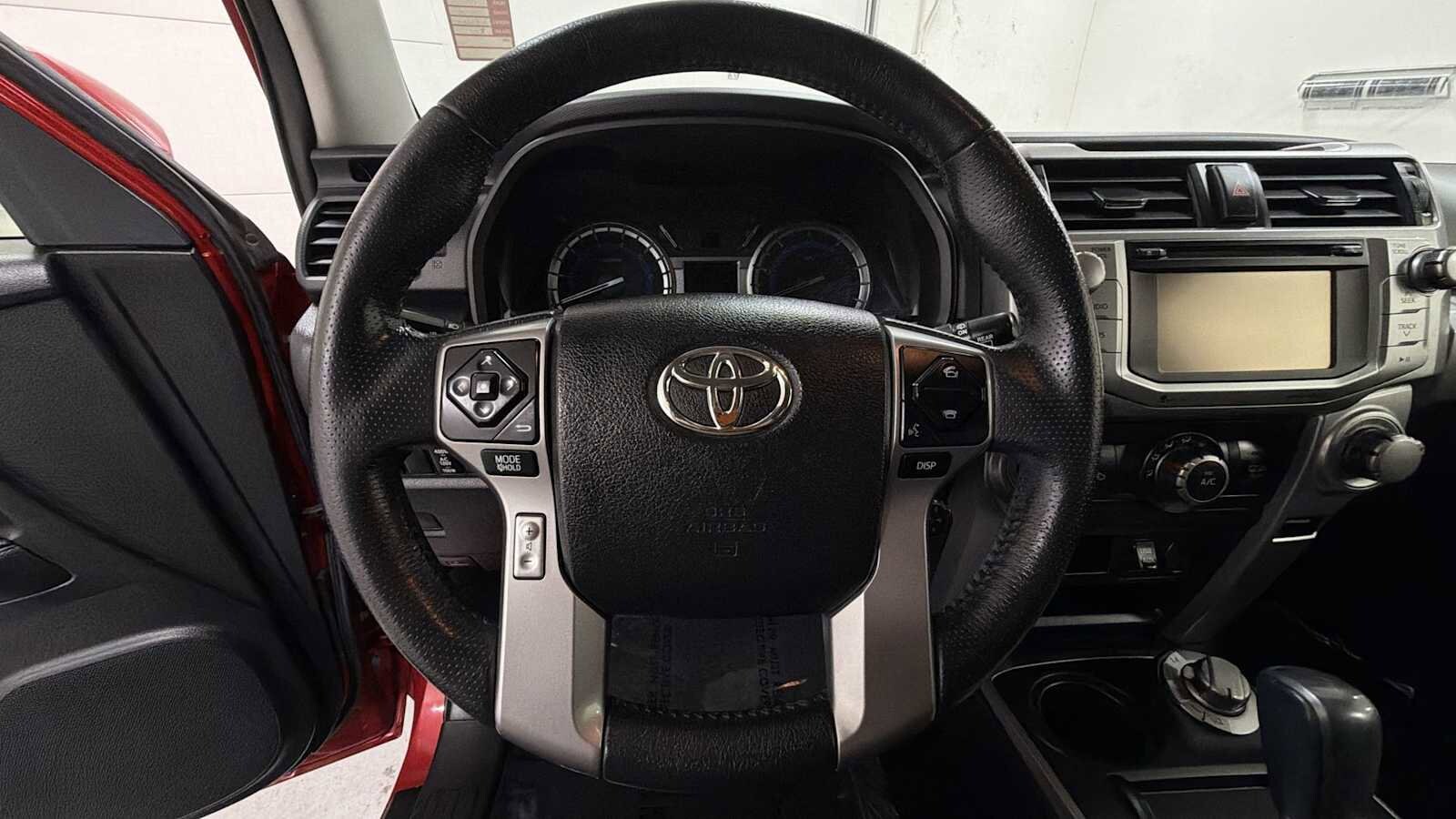 Thumbnail: 2019 Toyota 4Runner - 16