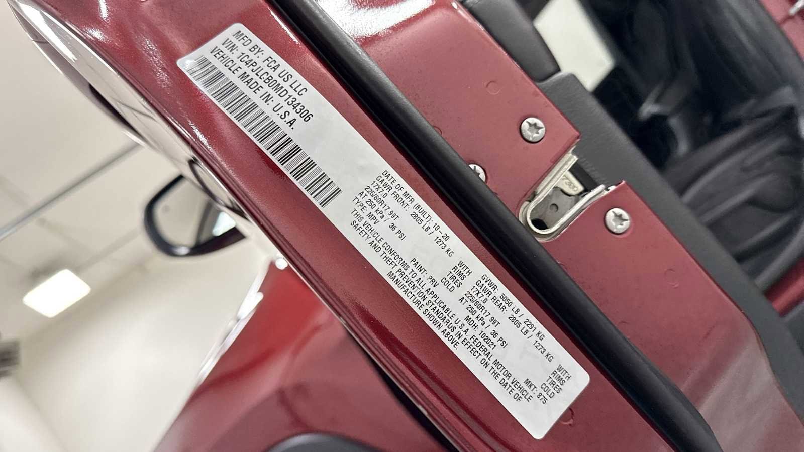 Thumbnail: 2021 Jeep Cherokee - 11