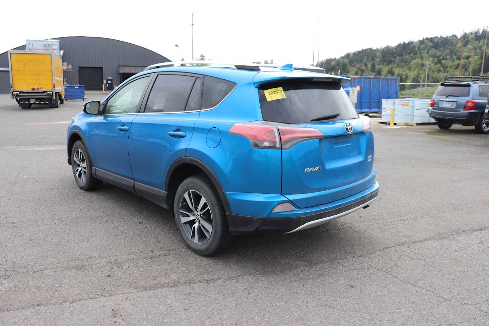 Thumbnail: 2016 Toyota RAV4 - 7