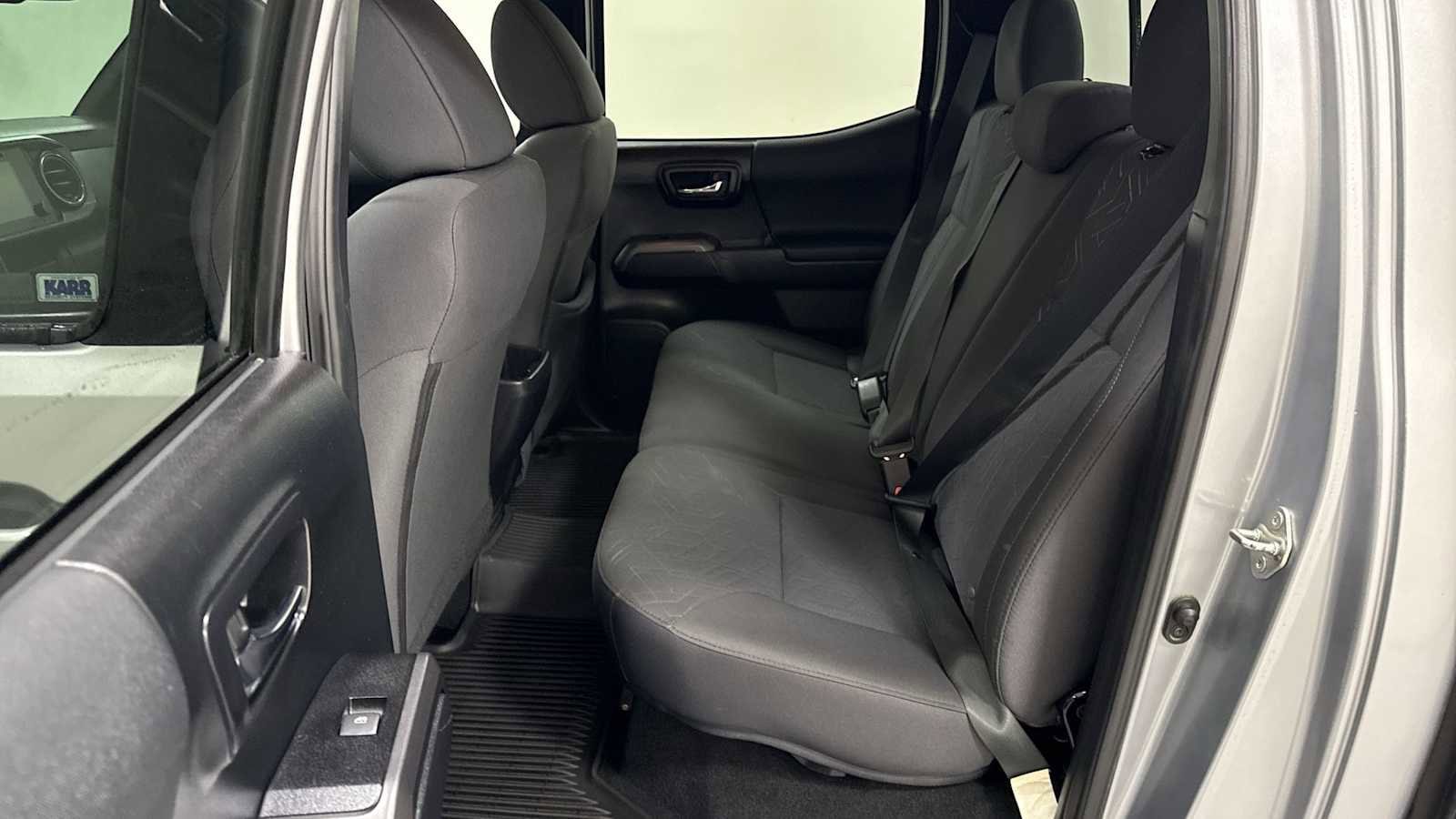 Thumbnail: 2017 Toyota Tacoma - 24