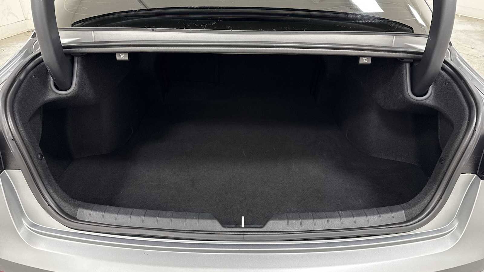 Thumbnail: 2025 Kia K5 - 28