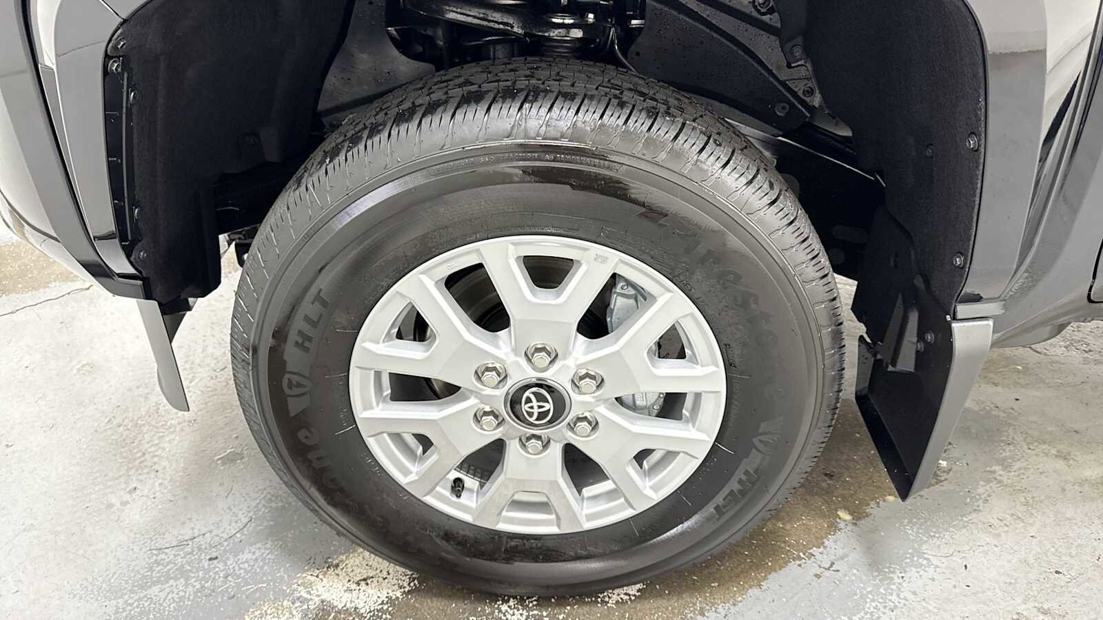 Thumbnail: 2025 Toyota Tacoma - 10