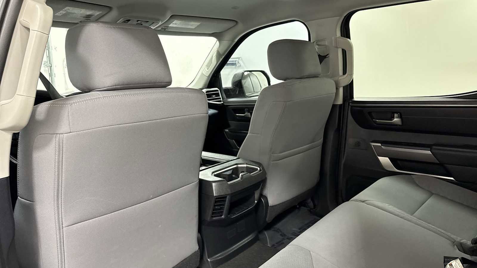 Thumbnail: 2022 Toyota Tundra - 25