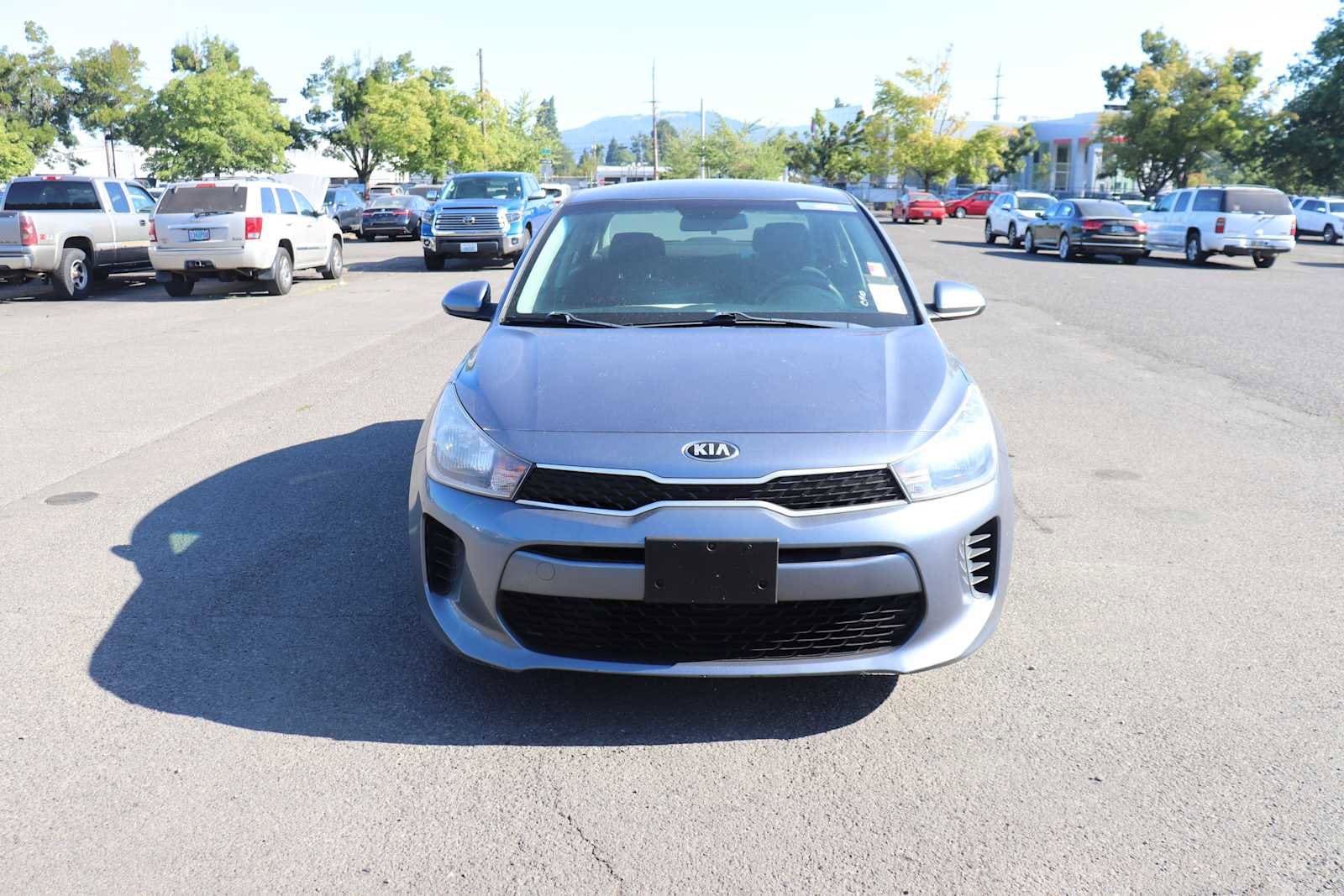Thumbnail: 2019 Kia Rio - 2