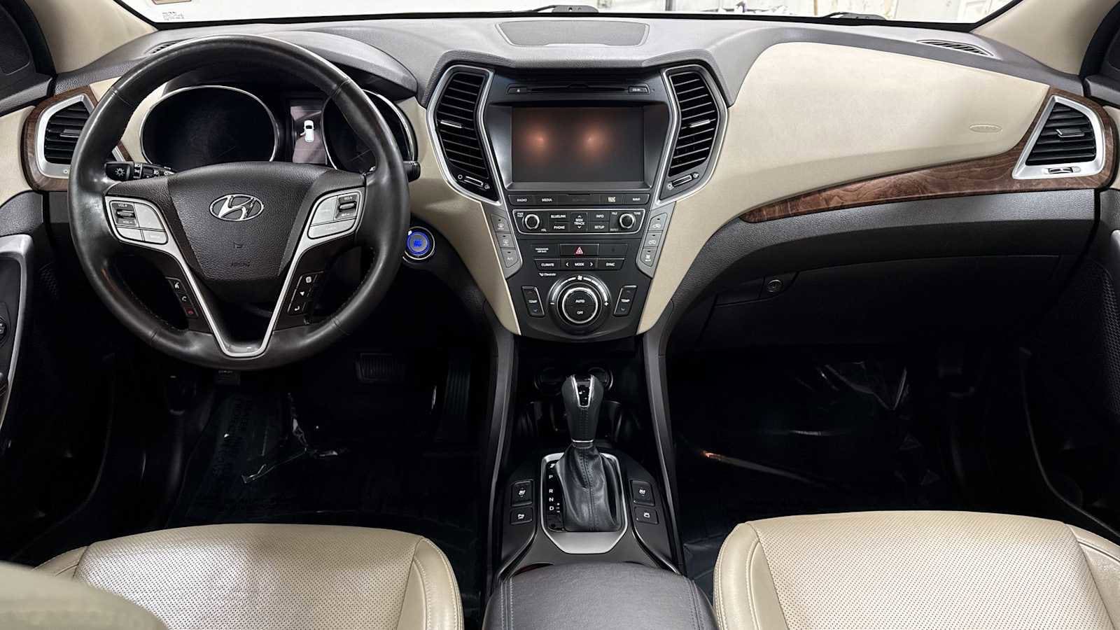 Thumbnail: 2017 Hyundai Santa Fe - 28