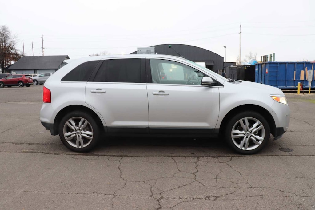 Used 2013 Ford Edge Limited AWD SUV