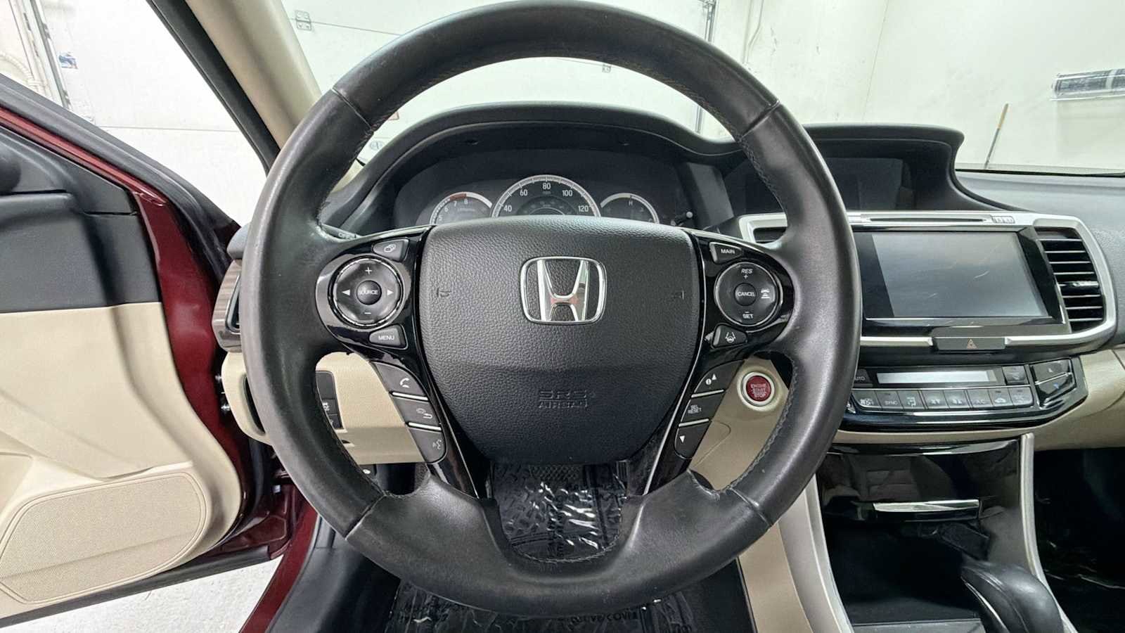 Thumbnail: 2017 Honda Accord - 15