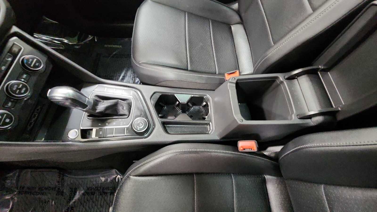 Thumbnail: 2019 Volkswagen Tiguan - 22