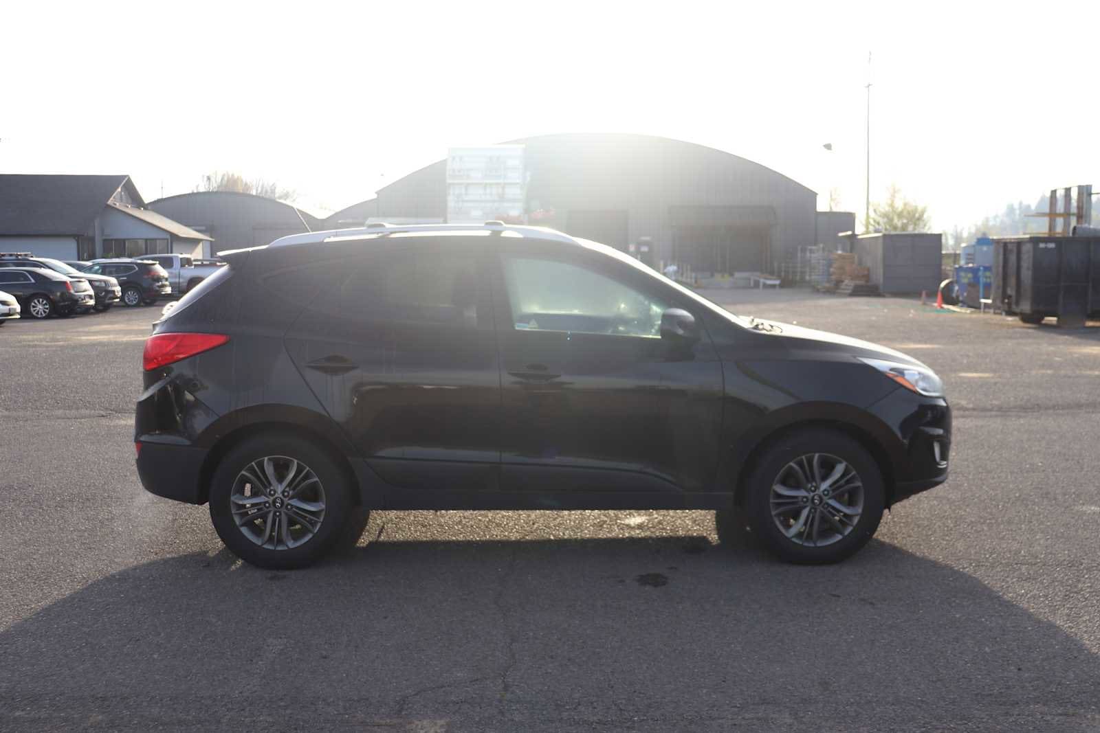 Thumbnail: 2014 Hyundai Tucson - 4