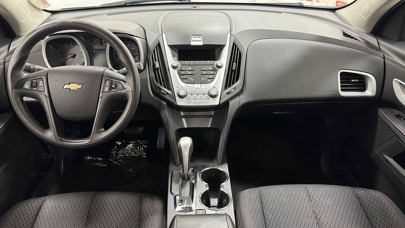 Thumbnail: 2013 Chevrolet Equinox - 24