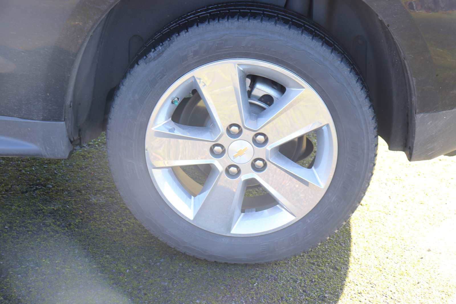 Thumbnail: 2015 Chevrolet Equinox - 9