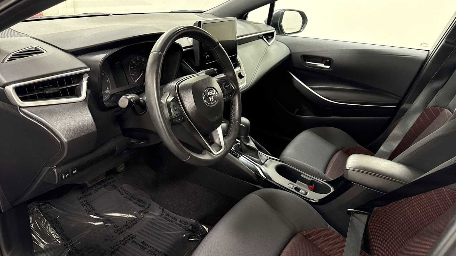 Thumbnail: 2024 Toyota Corolla - 12