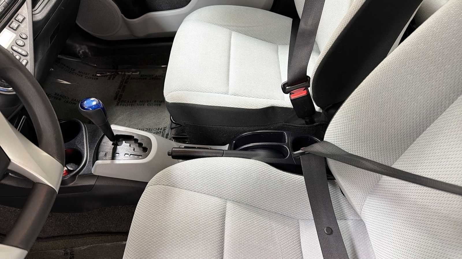 Thumbnail: 2014 Toyota Prius c - 21