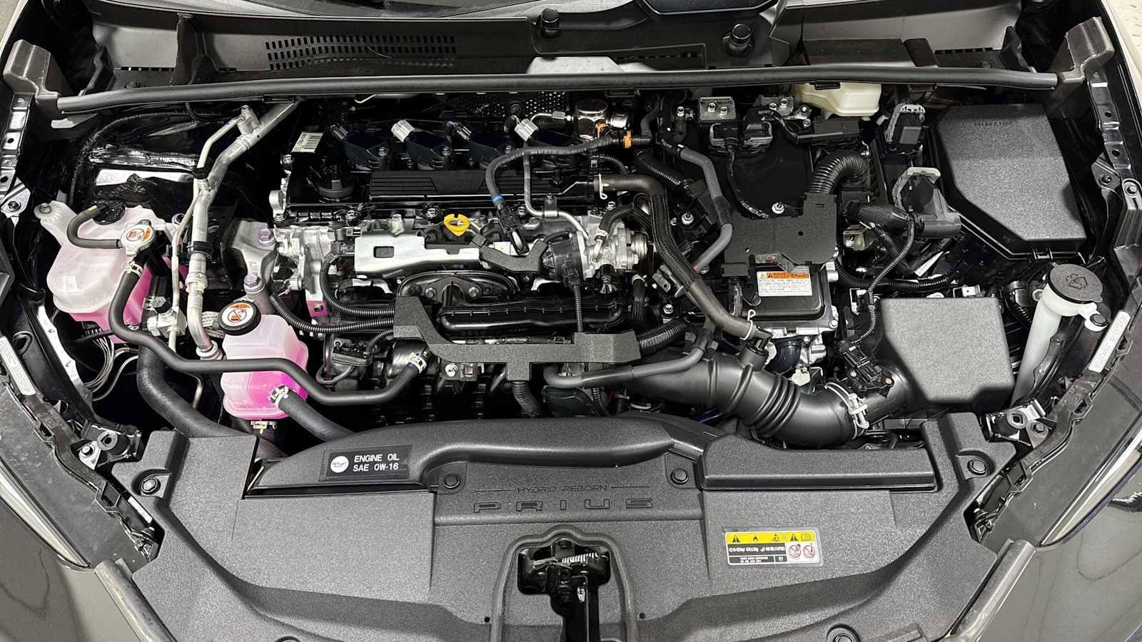 Thumbnail: 2025 Toyota Prius - 30