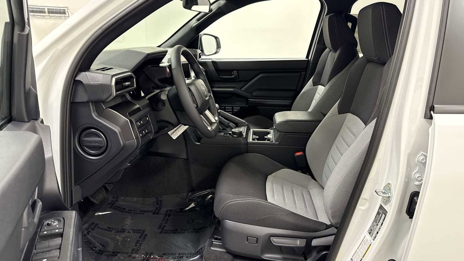 Thumbnail: 2025 Toyota 4Runner - 13