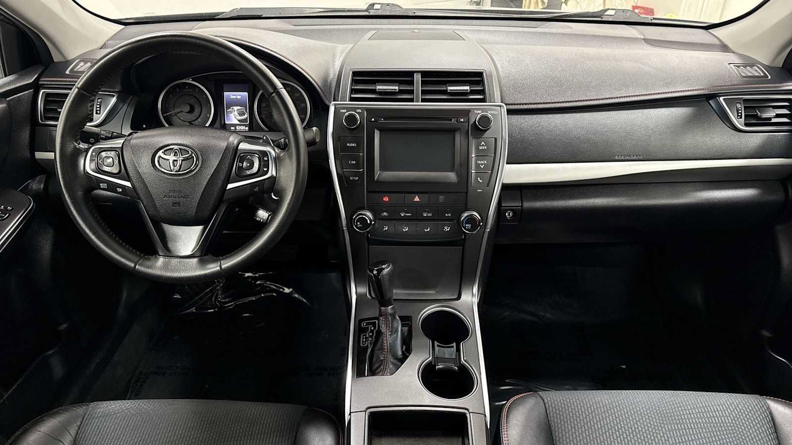 Thumbnail: 2017 Toyota Camry - 25