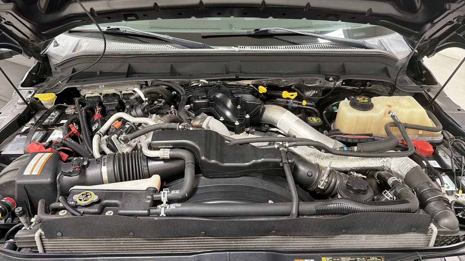 Thumbnail: 2015 Ford F-350 - 31